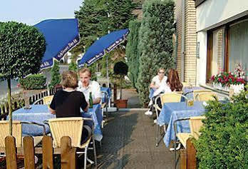 Forstbacher Hof Hilden Buitenkant foto